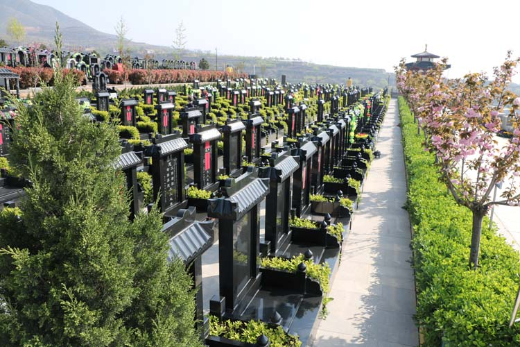 北京公墓可以提前购买吗？提前购买墓地有哪些讲究？