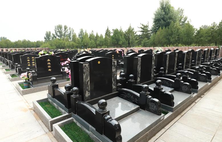 中华永久陵园环境